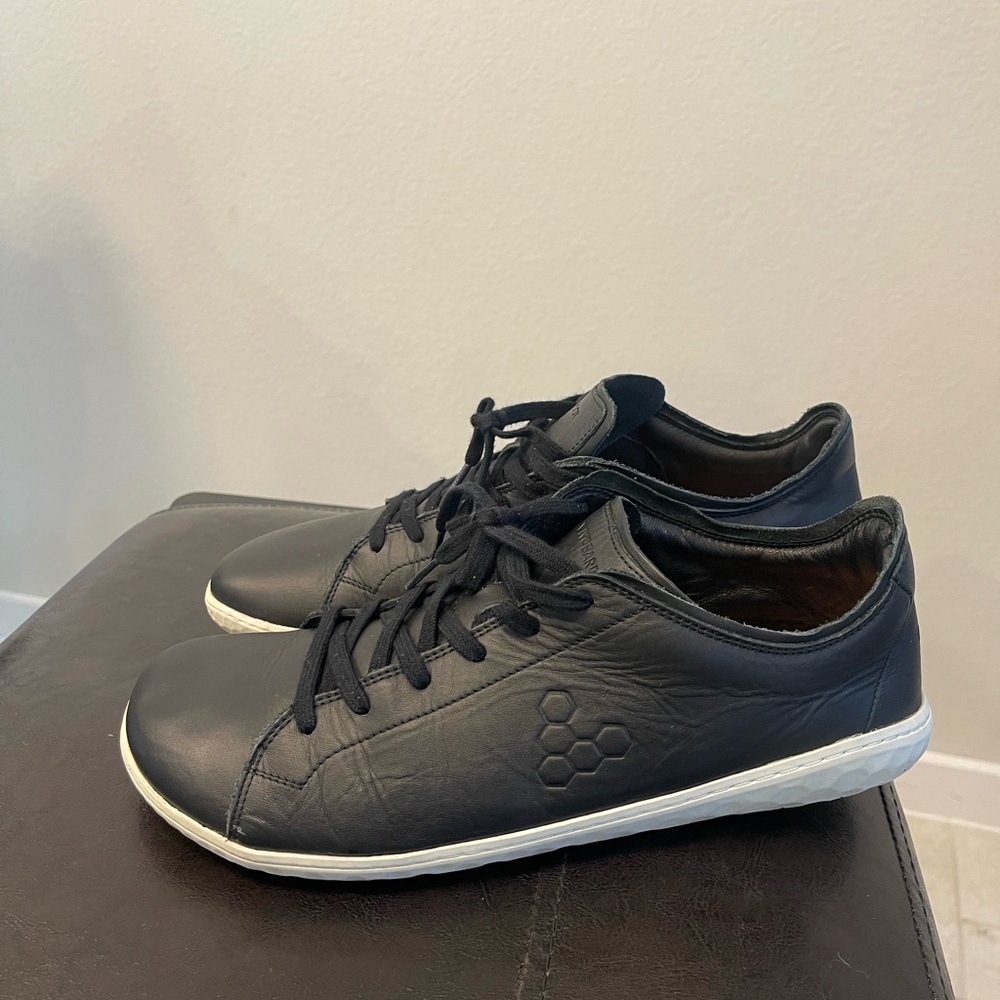 Vivobarefoot Geo Court men's shoes in black leather 45